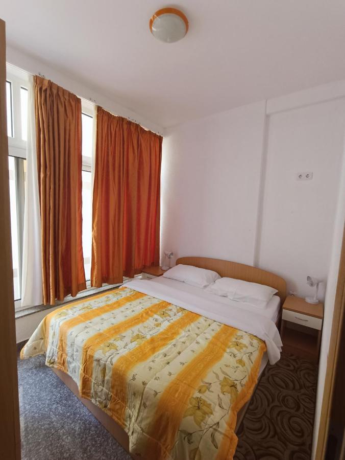Apartmani Centar Стариград-Пакленица Экстерьер фото