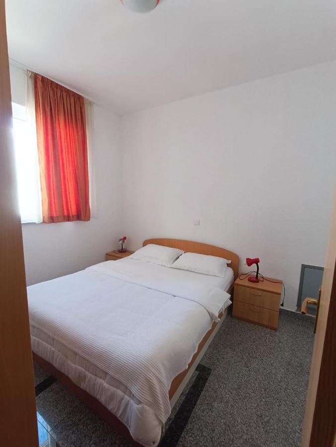 Apartmani Centar Стариград-Пакленица Экстерьер фото